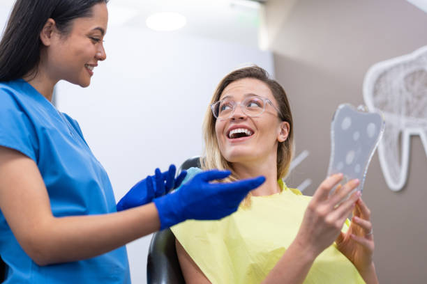 Best Veneers and Lumineers  in Meadowbrook, CA